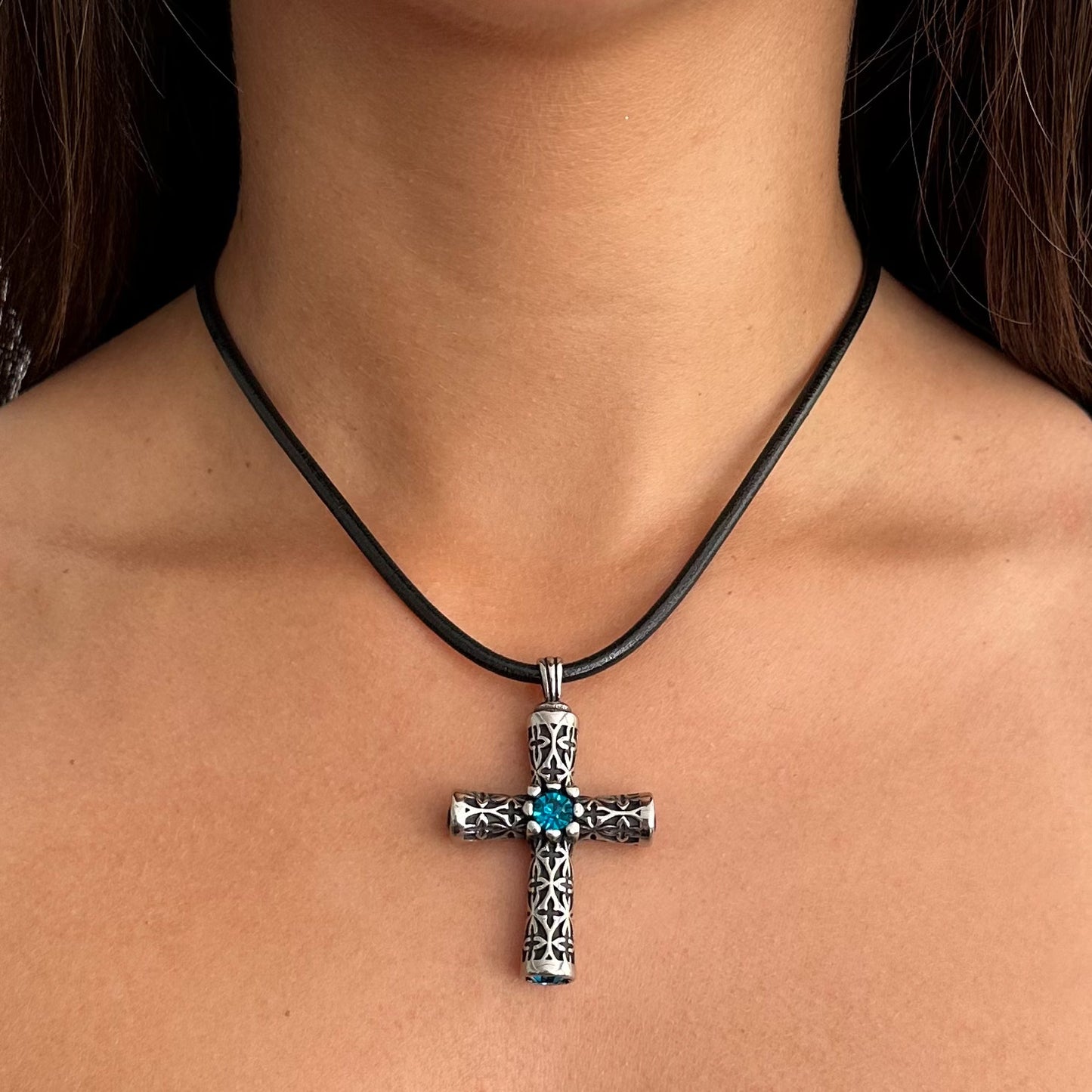 OLIVIA CROSS NECKLACE
