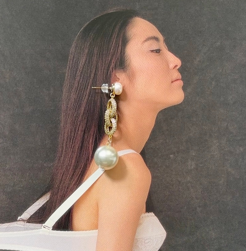 GOGO EARRINGS