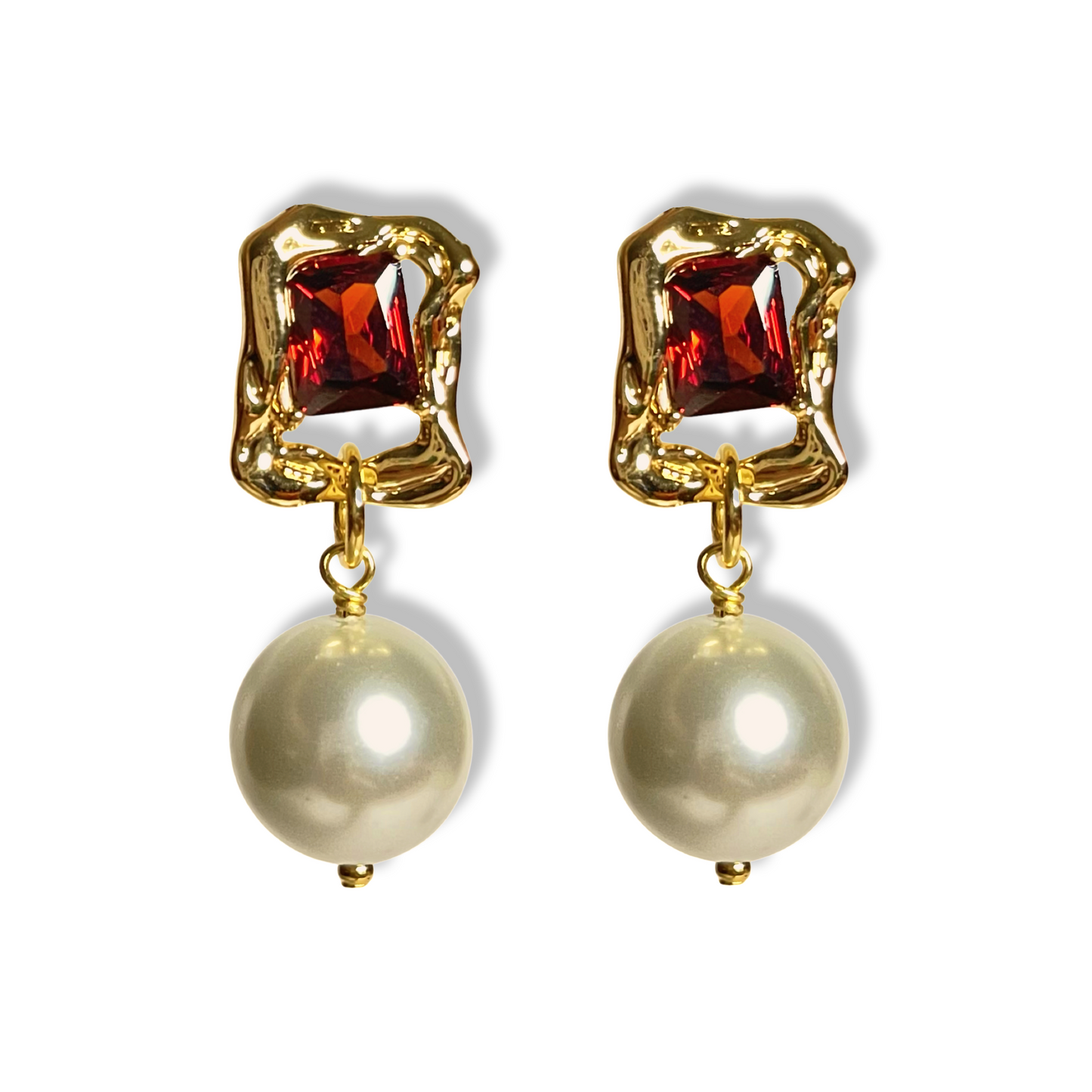 GOLD FRAMED PEARL DROP EARRINGS