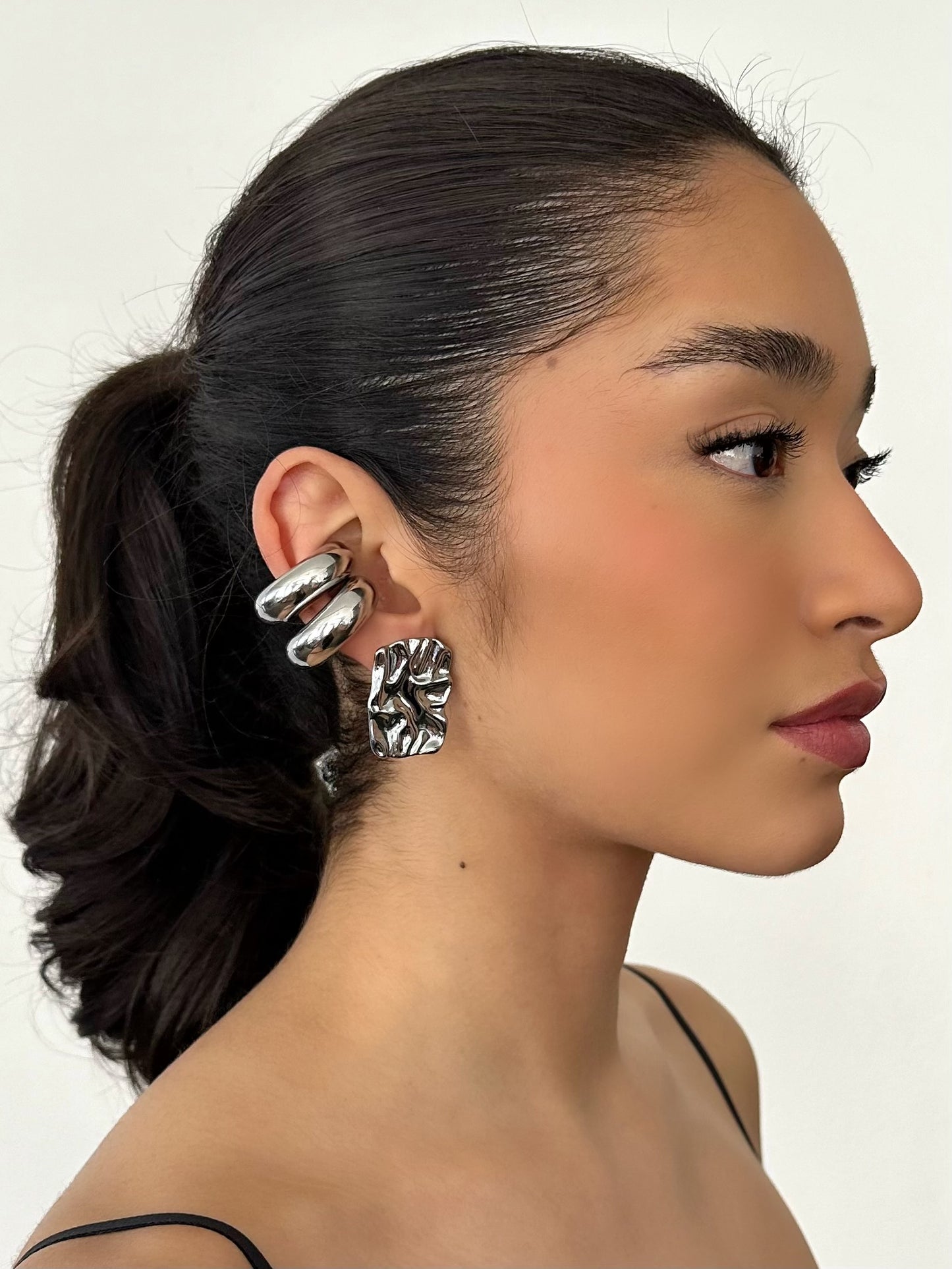HAMMERED STEEL EARRINGS