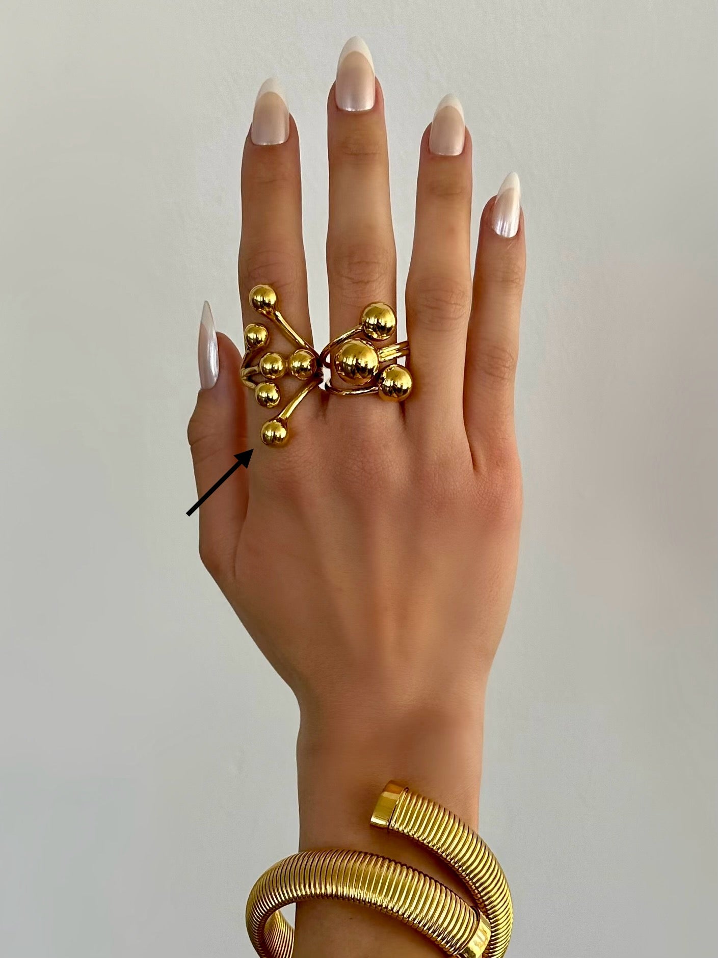 ALIGNED RING