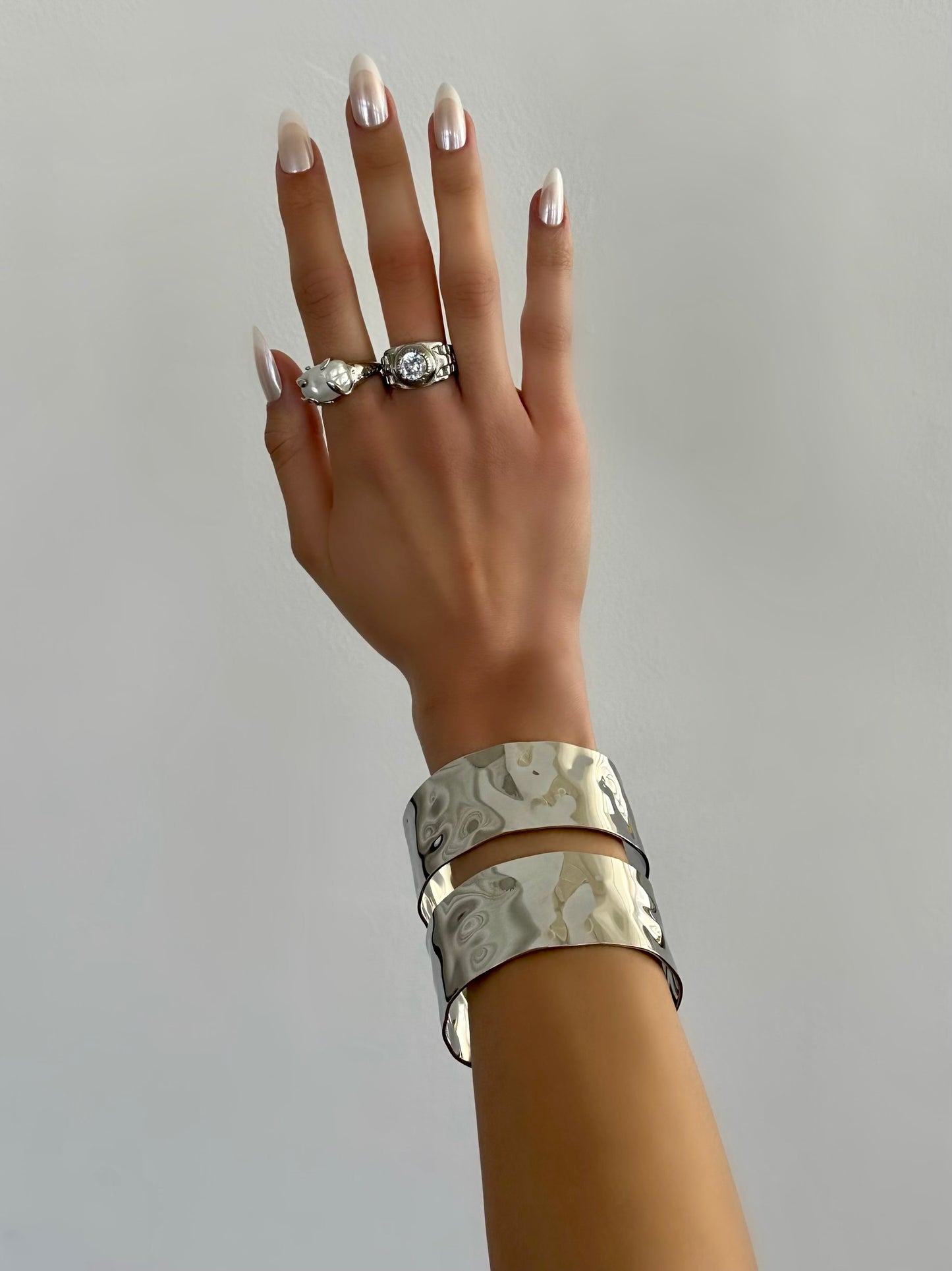 HAMMERED STEEL CUFFS