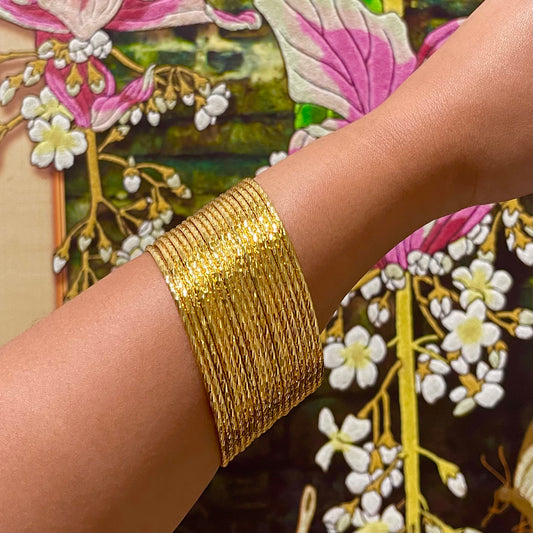 GOLDEN BANGLES