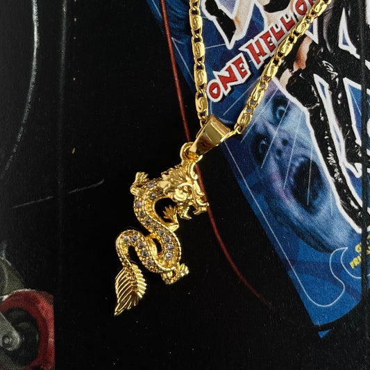 HOW TO TRAIN A DRAGON NECKLACE