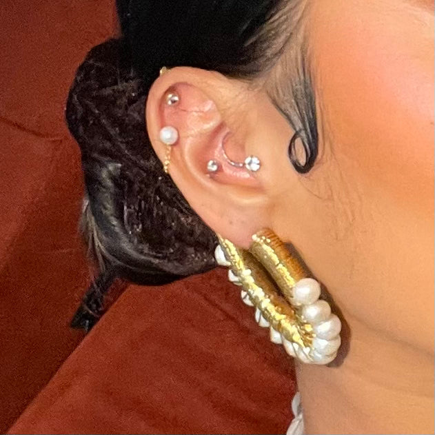 AKOYA PEARL HOOPS