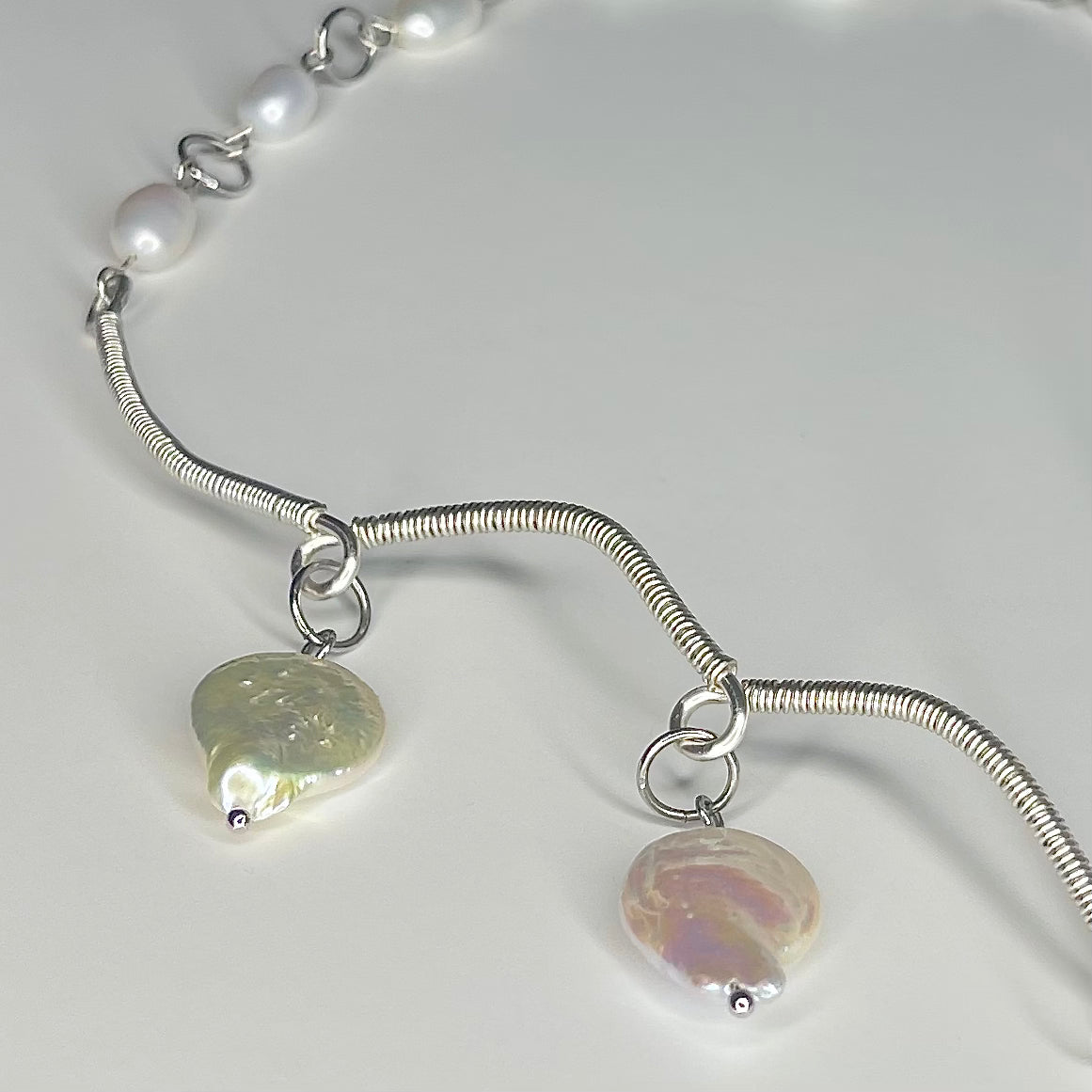 DIVINITY NECKLACE